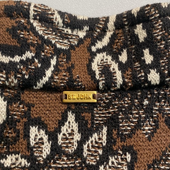 St.John Fall 2009 Zip-up Cardigan- Paisley Design- Size Small - Picture 11 of 11